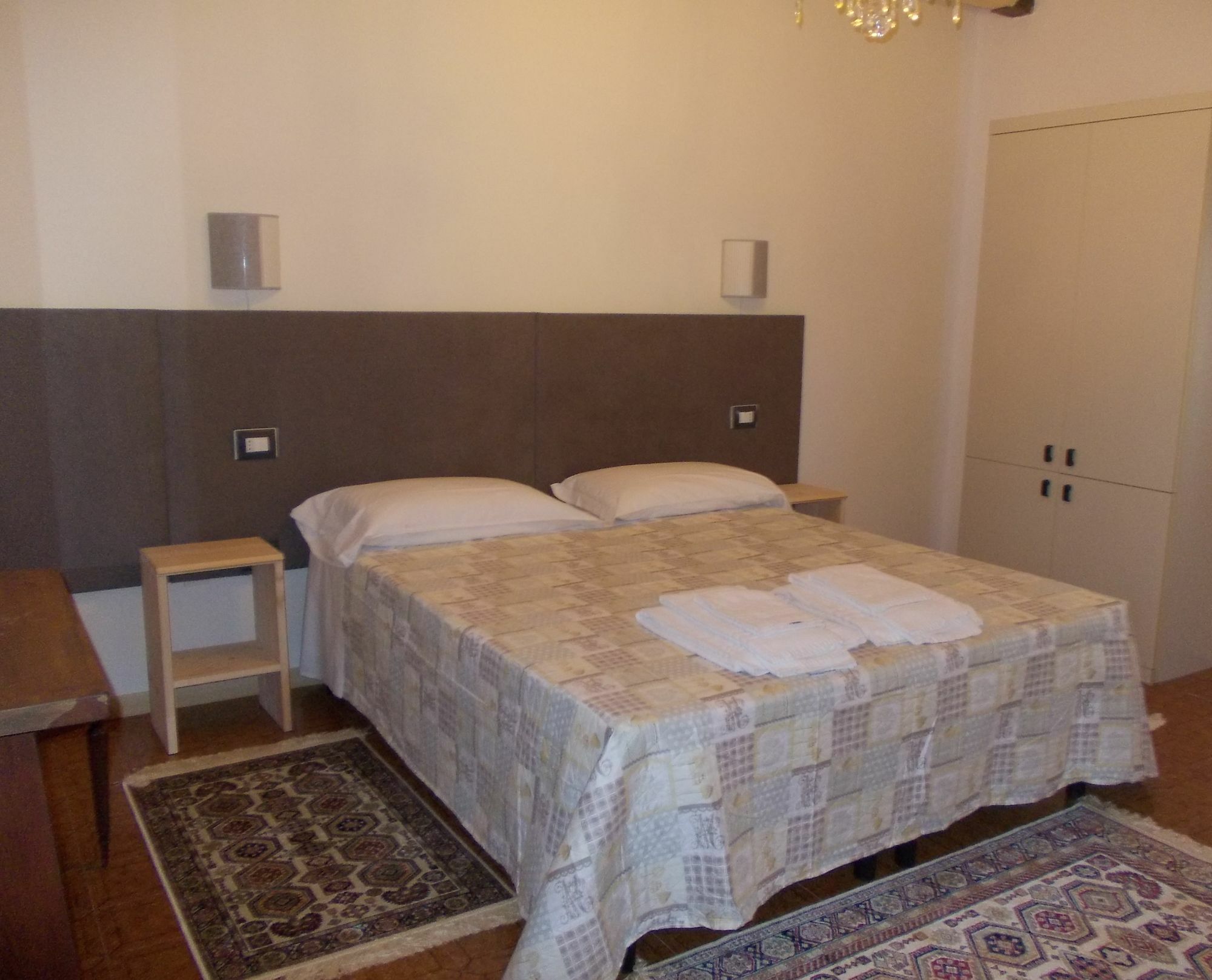 Romagnoli 36 Hotel Verona Buitenkant foto