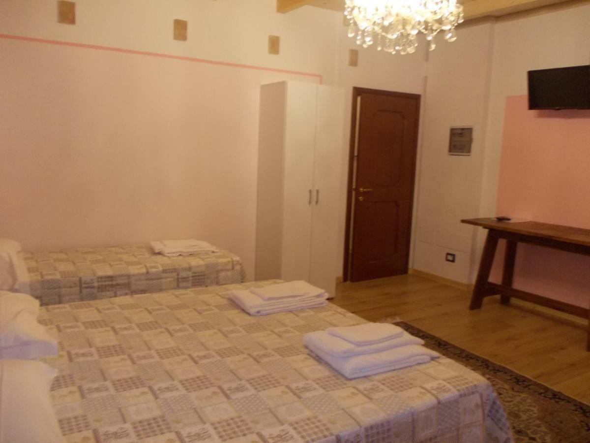 Romagnoli 36 Hotel Verona Buitenkant foto