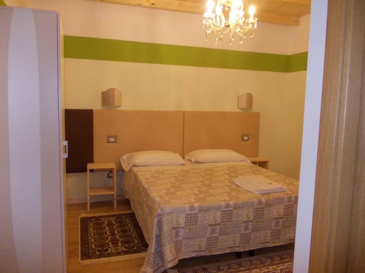 Romagnoli 36 Hotel Verona Buitenkant foto